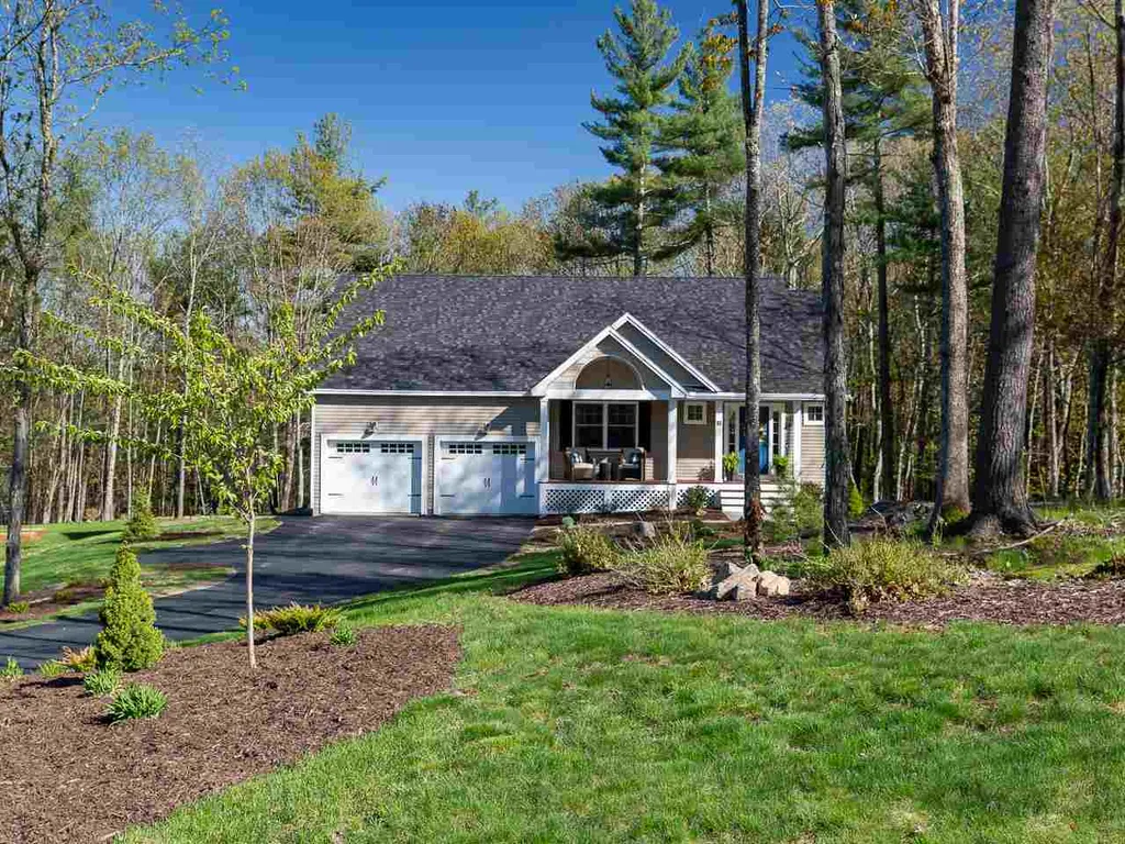9 Rocky Hill Road Nottingham NH 03290