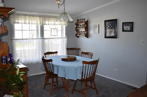 12 Aberdeen Drive Stratham NH 03885