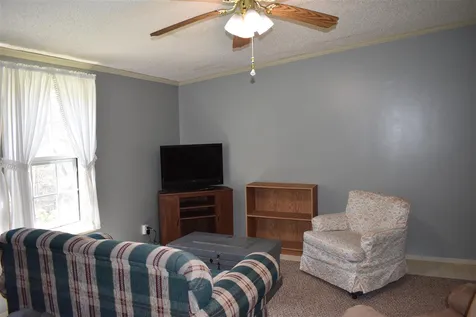 12 Aberdeen Drive Stratham NH 03885