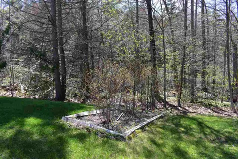 12 Aberdeen Drive Stratham NH 03885