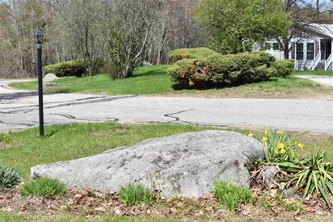 12 Aberdeen Drive Stratham NH 03885