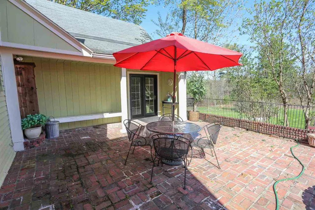210 Daniel Plummer Road Goffstown NH 03045