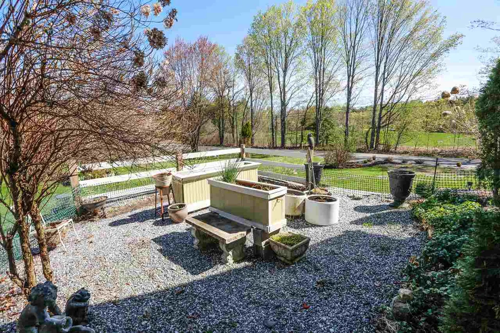 210 Daniel Plummer Road Goffstown NH 03045