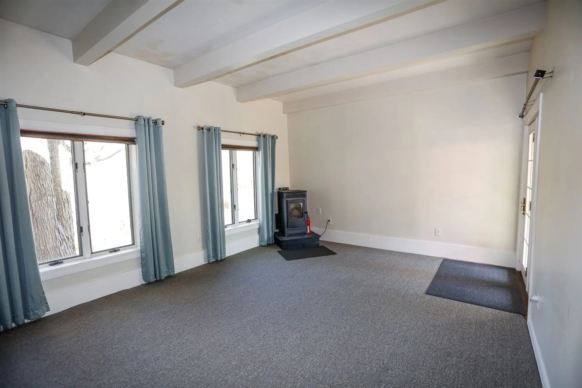 210 Daniel Plummer Road Goffstown NH 03045