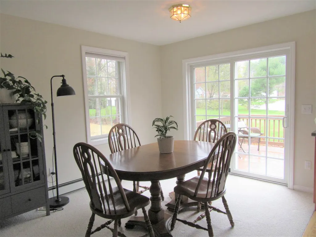 17 Hiltons Lane Rochester NH 03868