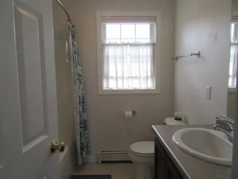 17 Hiltons Lane Rochester NH 03868