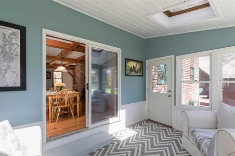 204 South Road Kensington NH 03833