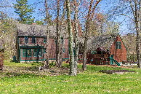 204 South Road Kensington NH 03833