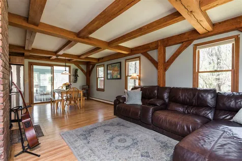 204 South Road Kensington NH 03833
