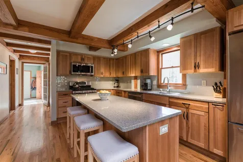 204 South Road Kensington NH 03833