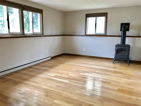110 Pillsbury Road Londonderry NH 03053