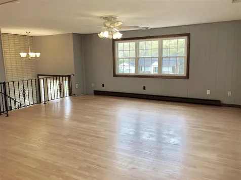 110 Pillsbury Road Londonderry NH 03053