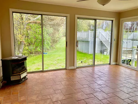 110 Pillsbury Road Londonderry NH 03053