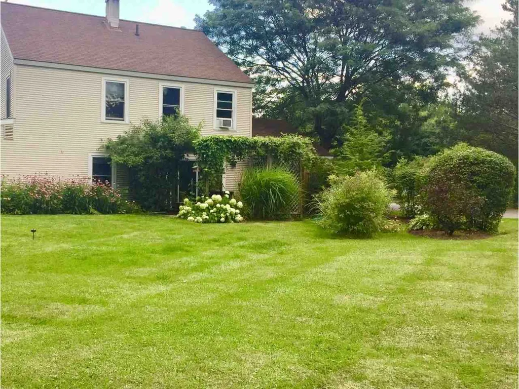 52 Ti Lane Shelburne VT 05482
