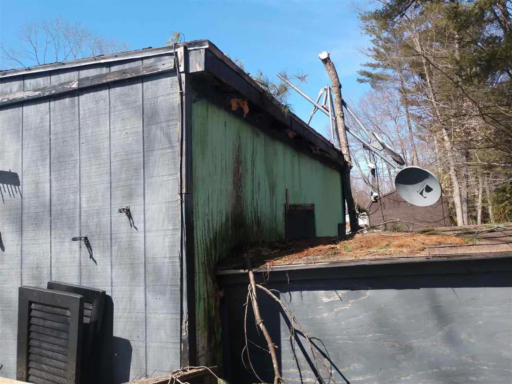 43 Hemlock Terrace Plymouth NH 03264