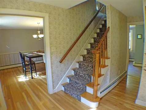 17 Kipling Street Nashua NH 03062