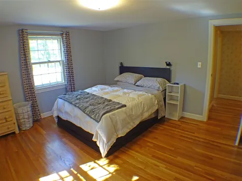 17 Kipling Street Nashua NH 03062