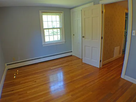 17 Kipling Street Nashua NH 03062
