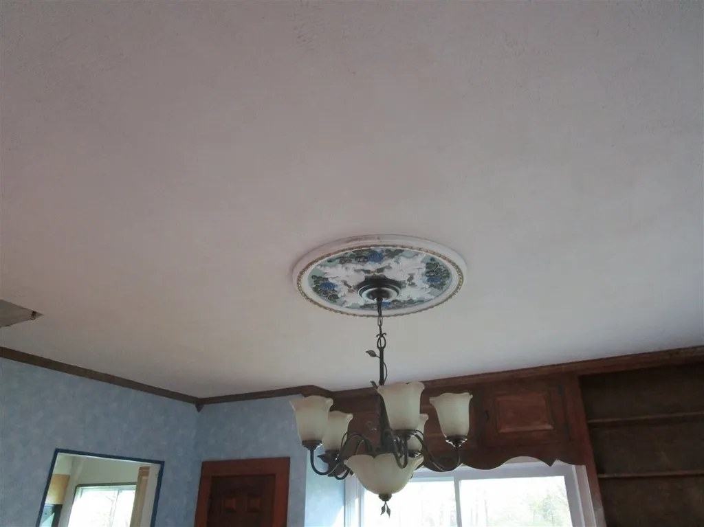 16 Royal Street Springfield VT 05156