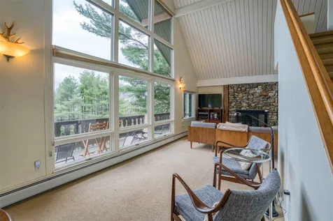 151 North Hill Road Stowe VT 05672