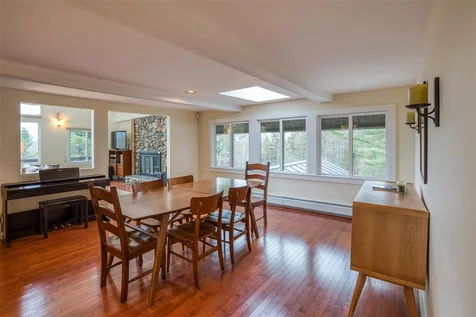 151 North Hill Road Stowe VT 05672