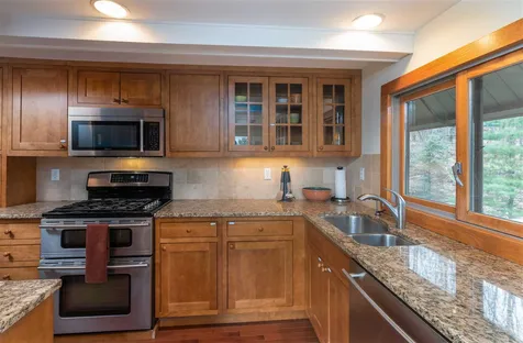 151 North Hill Road Stowe VT 05672