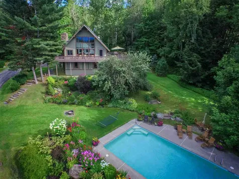151 North Hill Road Stowe VT 05672