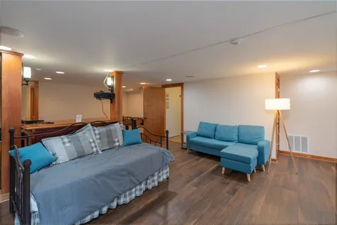 151 North Hill Road Stowe VT 05672