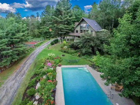 151 North Hill Road Stowe VT 05672