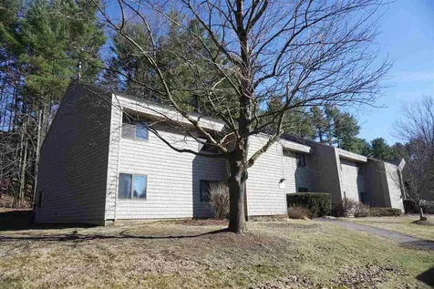 37 Hawthorne Circle South Burlington VT 05403