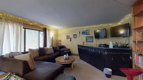 37 Hawthorne Circle South Burlington VT 05403