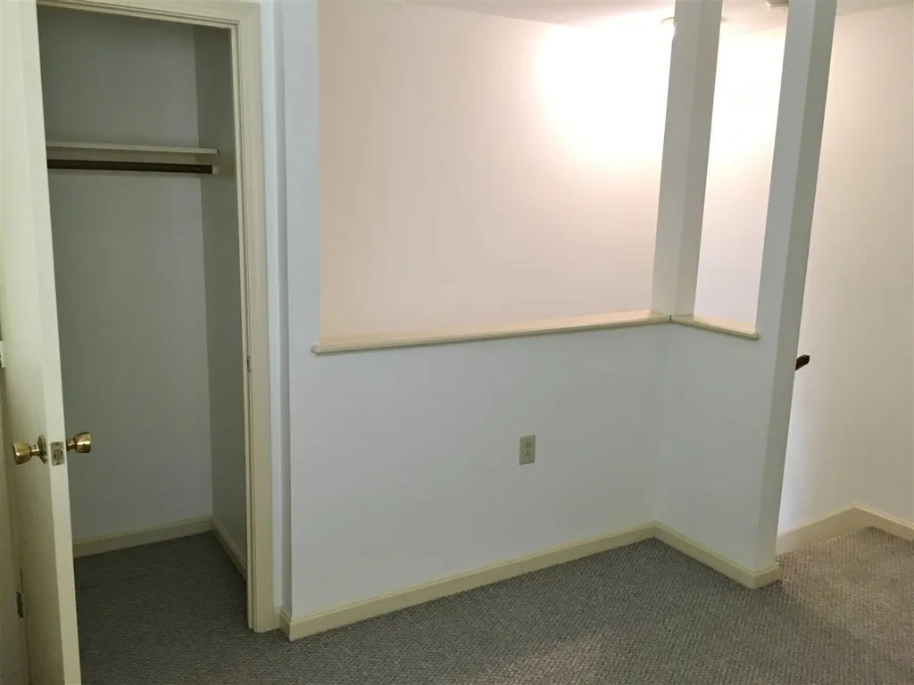 521 Pine Street Manchester NH 03104