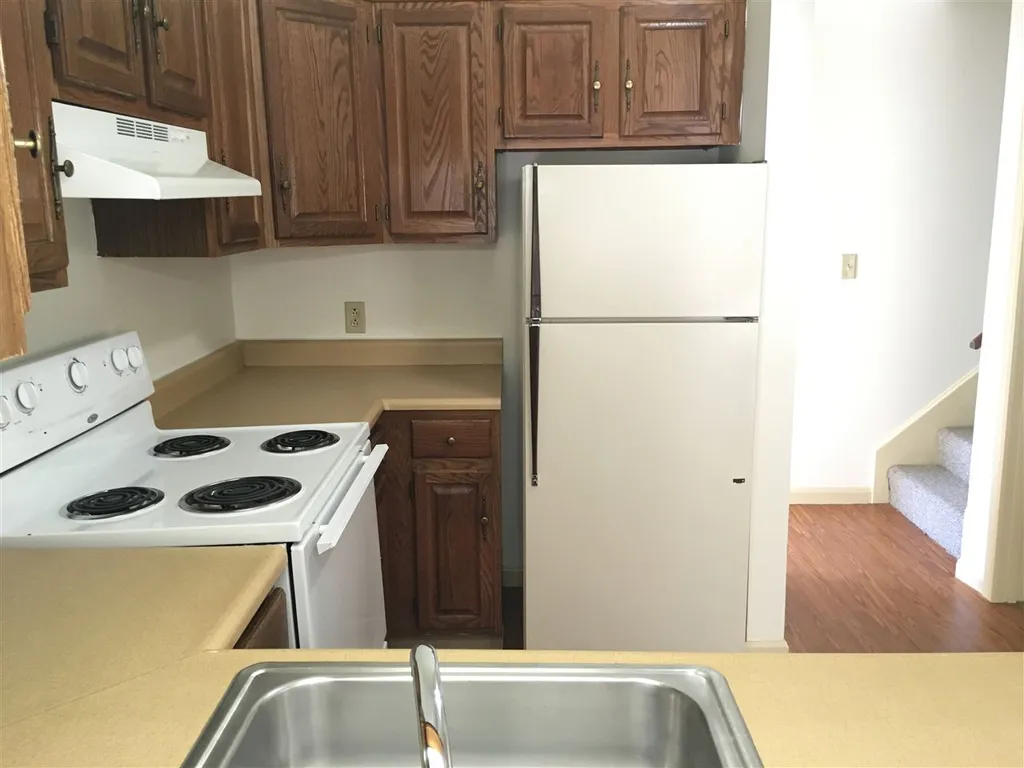 521 Pine Street Manchester NH 03104