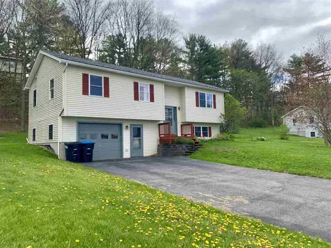 16 Thomas Circle Vergennes VT 05491
