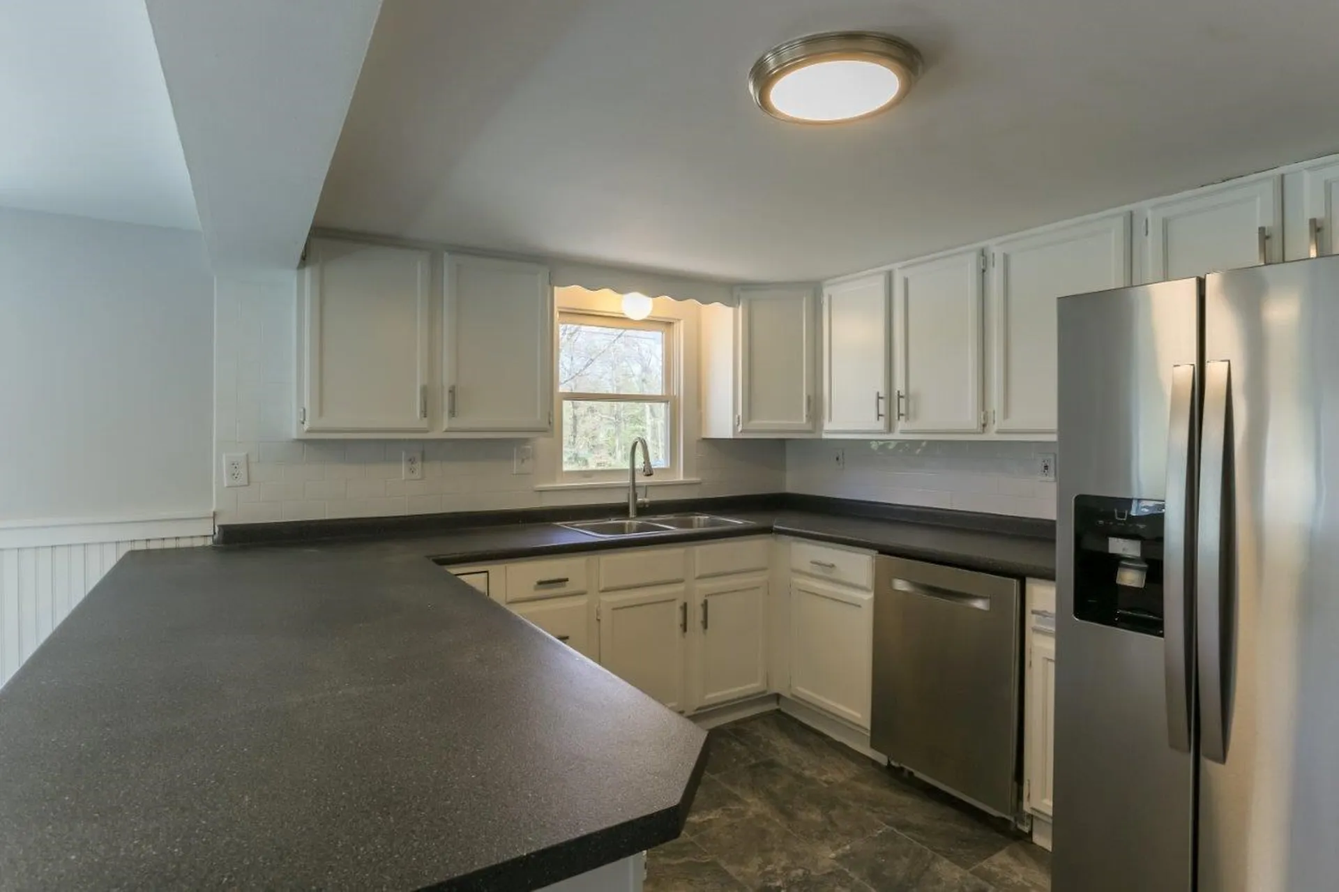 8 Howe Road Rollinsford NH 03869