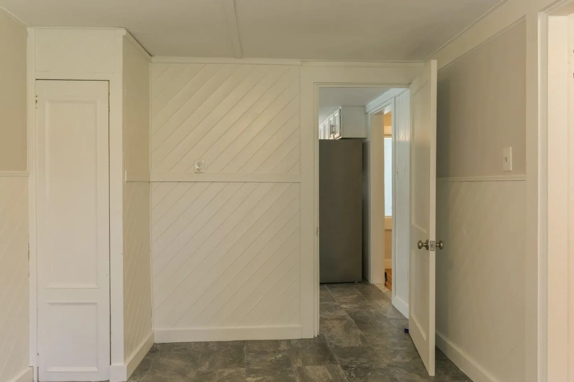 8 Howe Road Rollinsford NH 03869