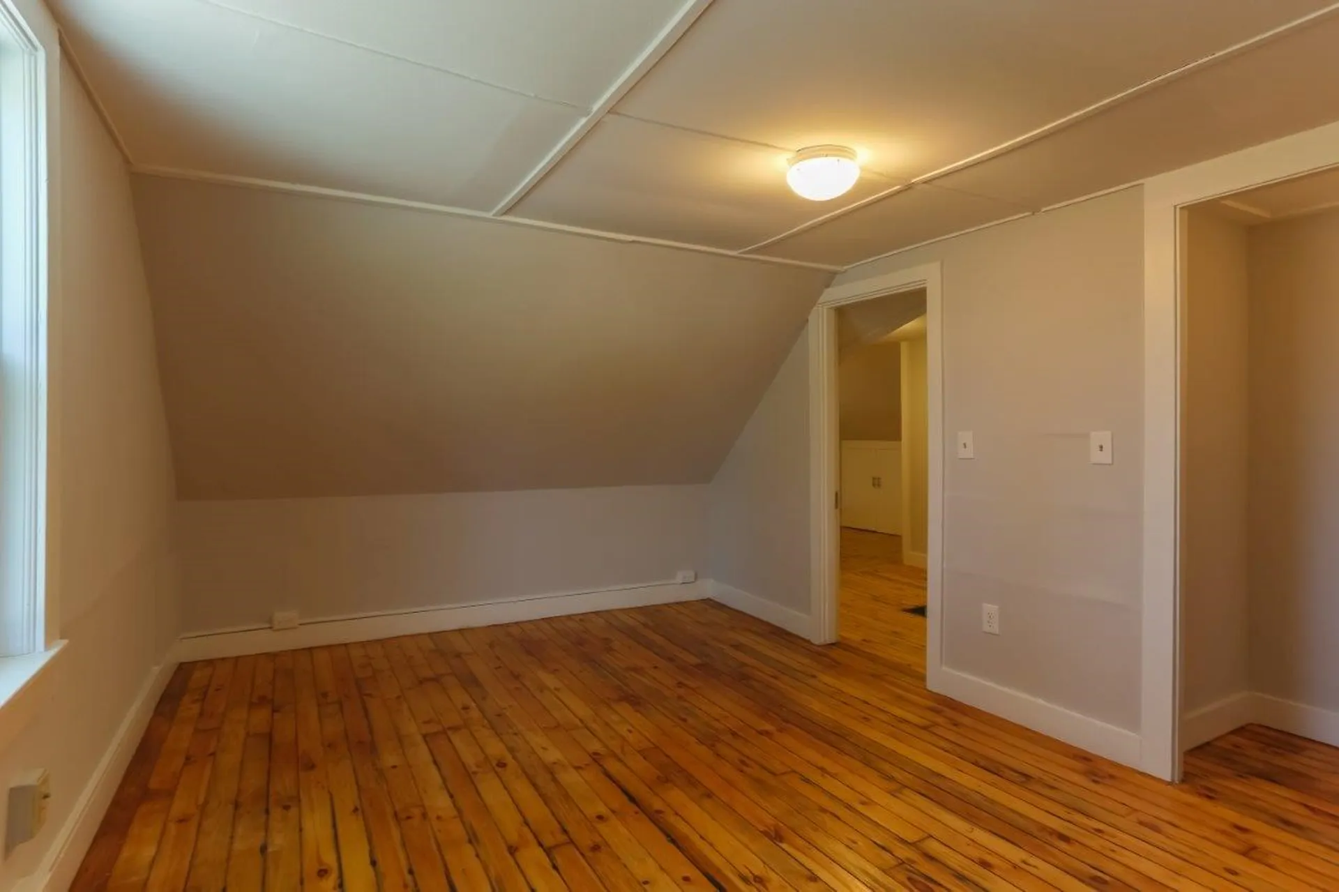 8 Howe Road Rollinsford NH 03869