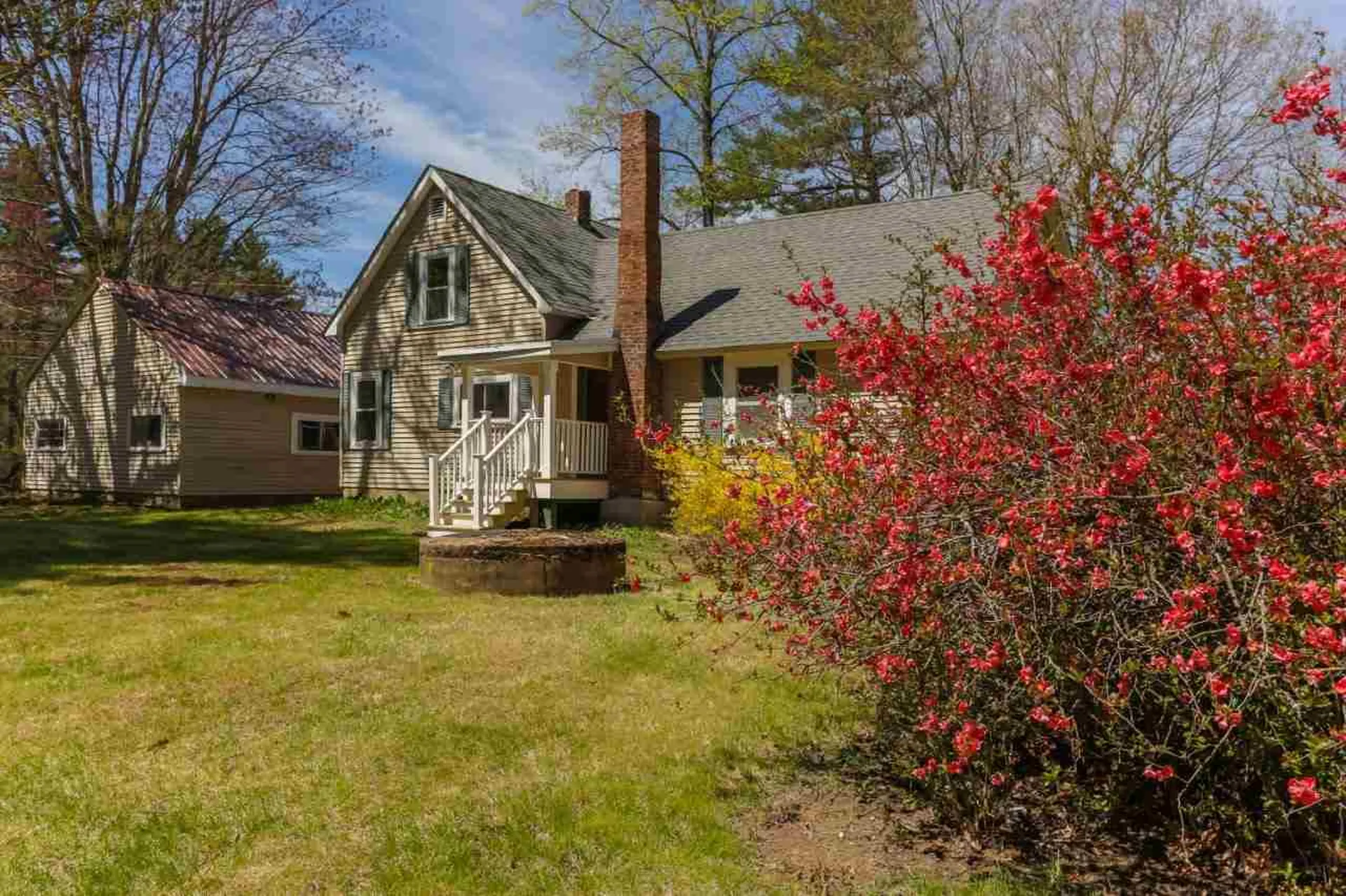 8 Howe Road Rollinsford NH 03869