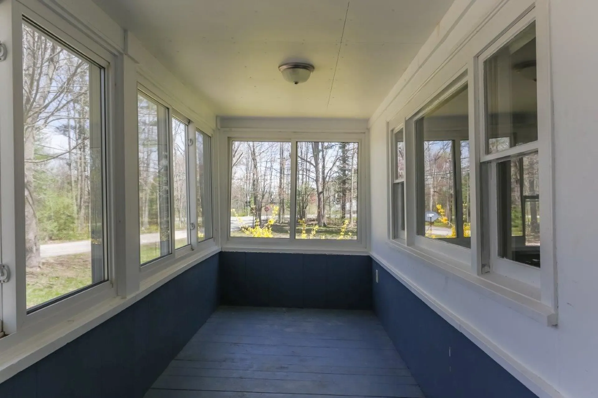 8 Howe Road Rollinsford NH 03869