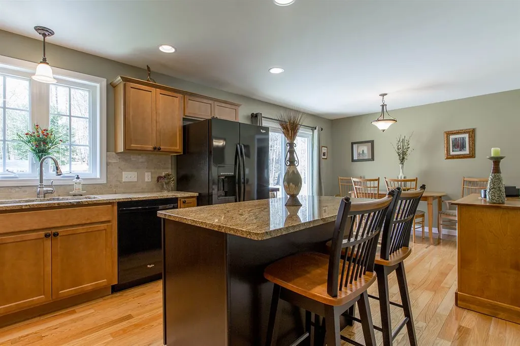 38 Morgan Drive Epping NH 03042