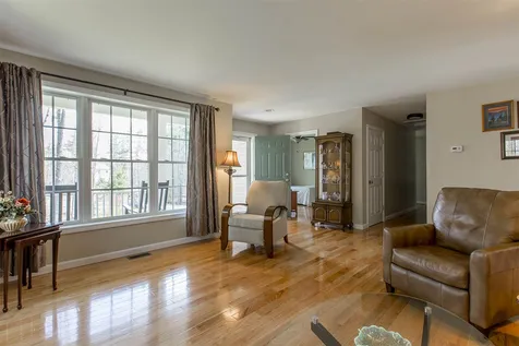 38 Morgan Drive Epping NH 03042