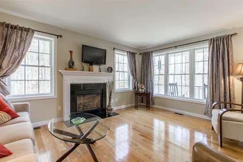 38 Morgan Drive Epping NH 03042
