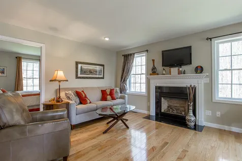 38 Morgan Drive Epping NH 03042