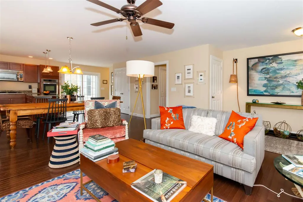4 Honeycomb Way Newmarket NH 03857