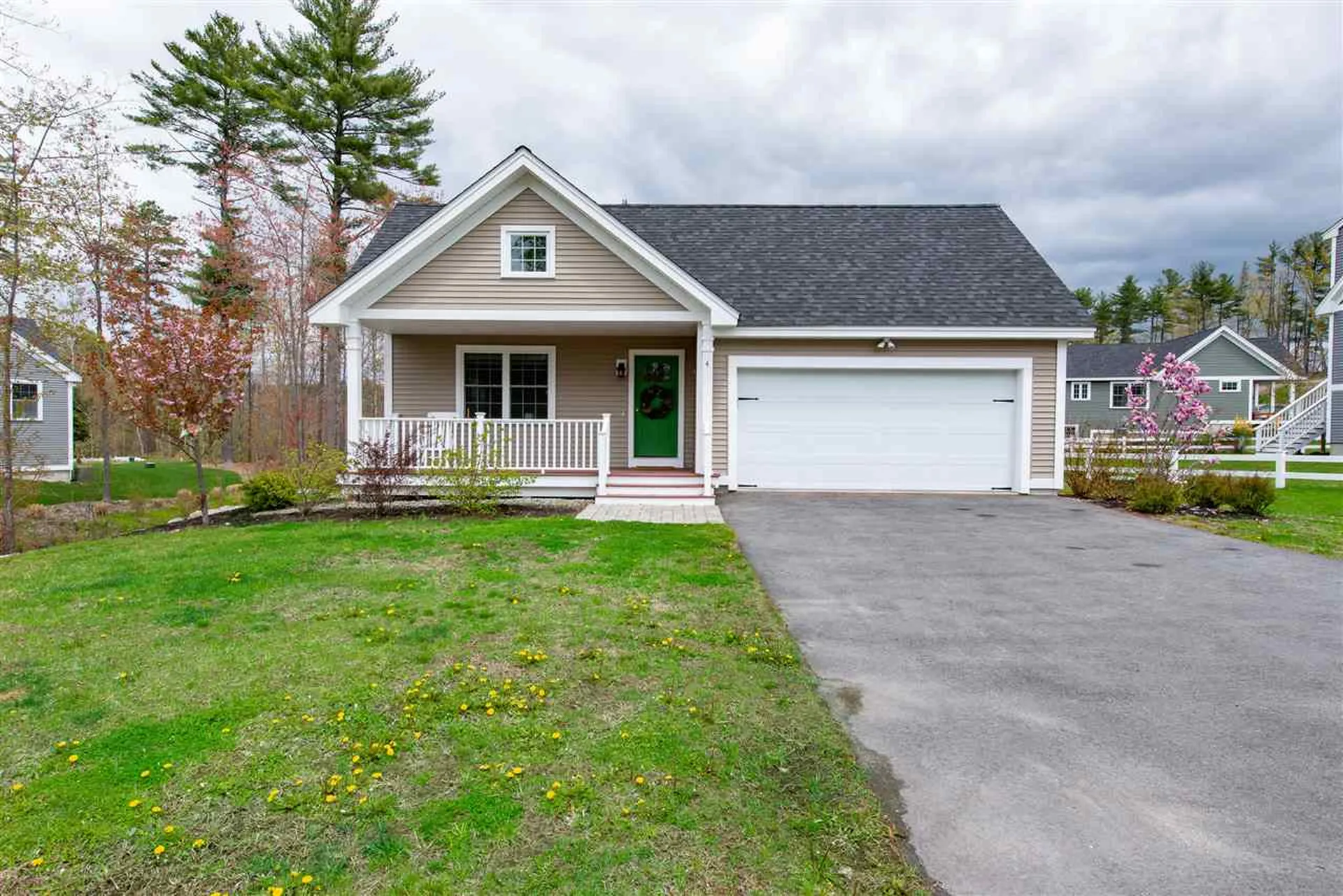 4 Honeycomb Way Newmarket NH 03857