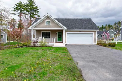 4 Honeycomb Way Newmarket NH 03857