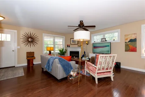 4 Honeycomb Way Newmarket NH 03857