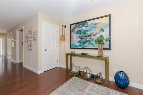 4 Honeycomb Way Newmarket NH 03857