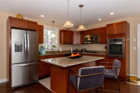 4 Honeycomb Way Newmarket NH 03857