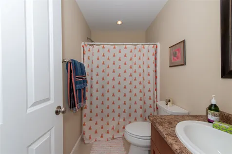 4 Honeycomb Way Newmarket NH 03857